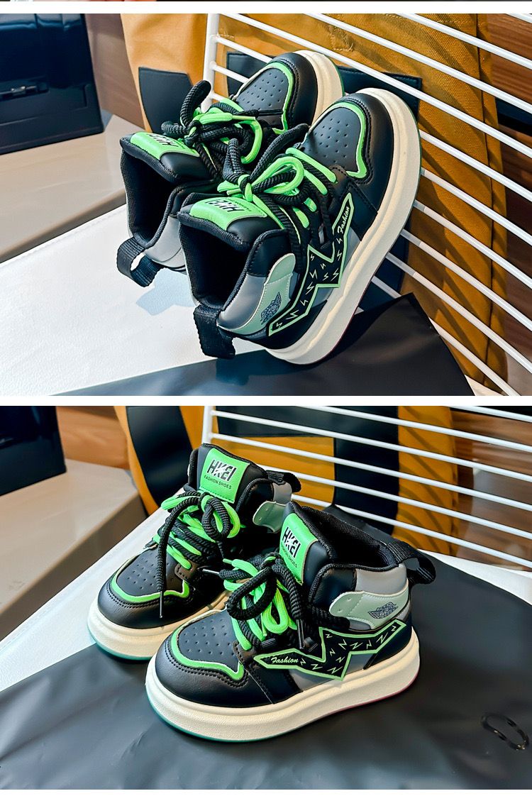 Bota Infantil Cadarçinho Zapatillas