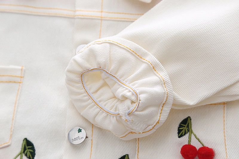 Vestido tul color y chaqueta cereza