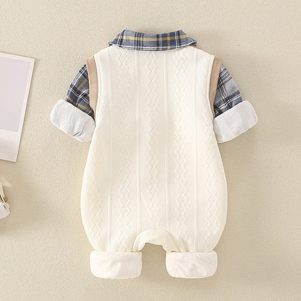 Mono infantil a cuadros con osito de peluche