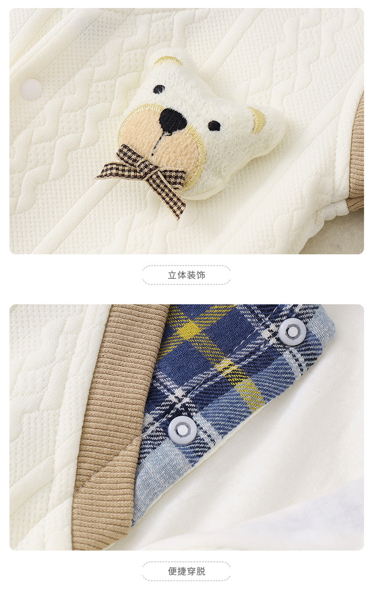 Mono infantil a cuadros con osito de peluche