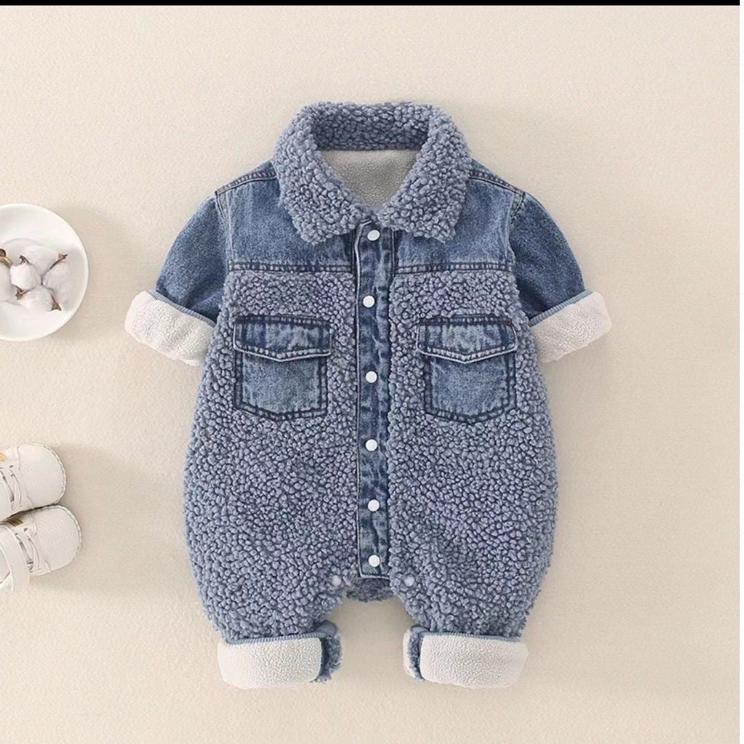 Mono vaquero peludo para niños.