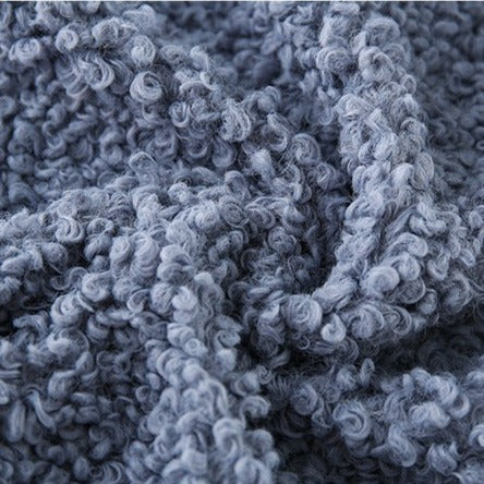 Mono vaquero peludo para niños.