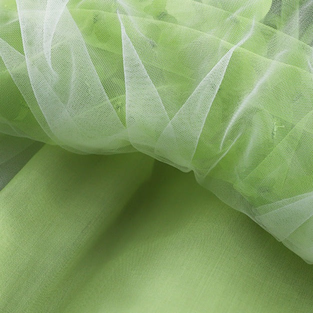 Vestido infantil con alas de mariposa