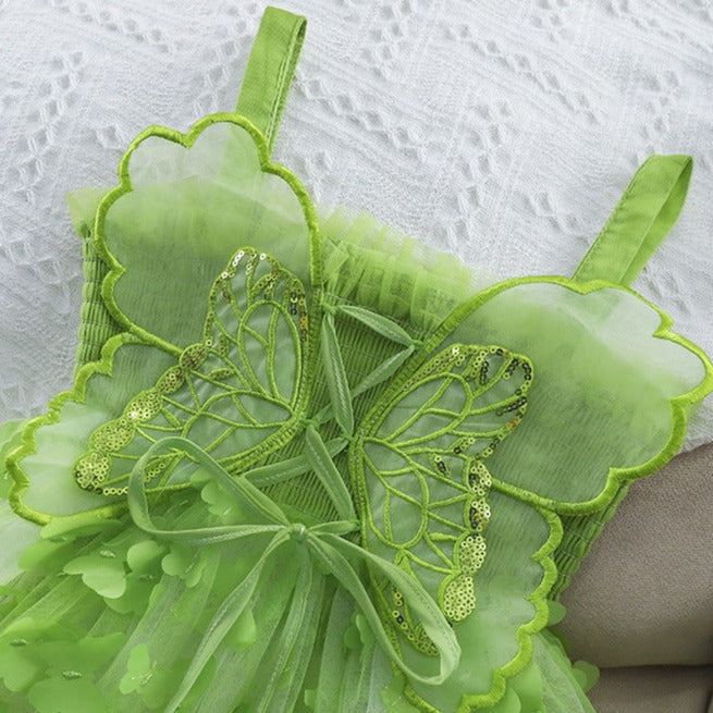 Vestido infantil con alas de mariposa
