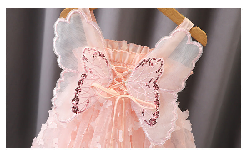 Vestido infantil con alas de mariposa