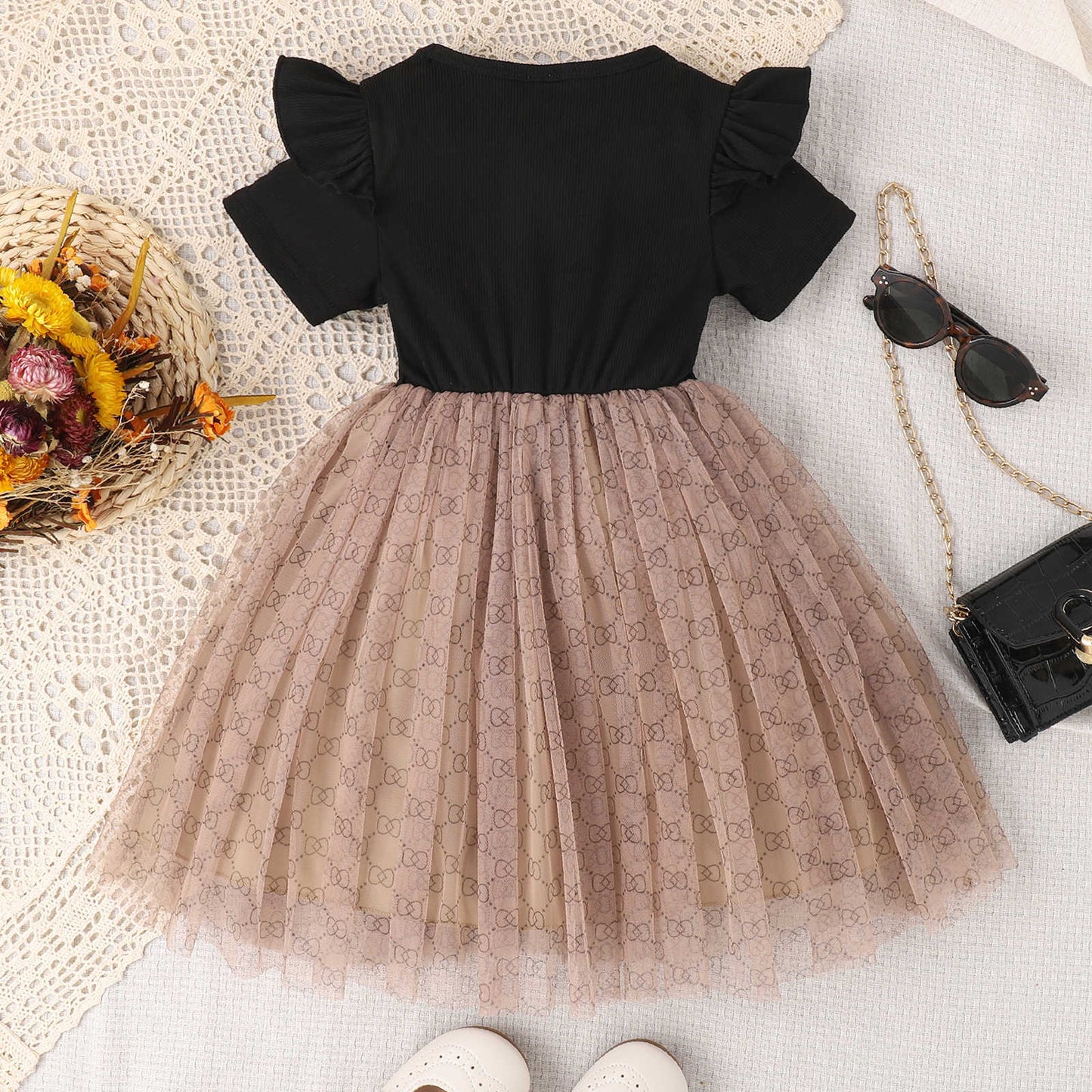 Vestido infantil con lazo