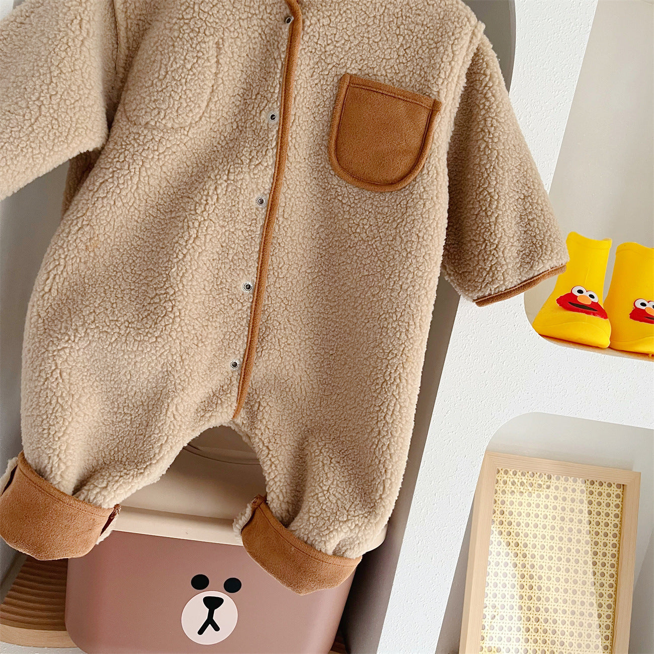 Mono Infantil Peludo Bolsinho