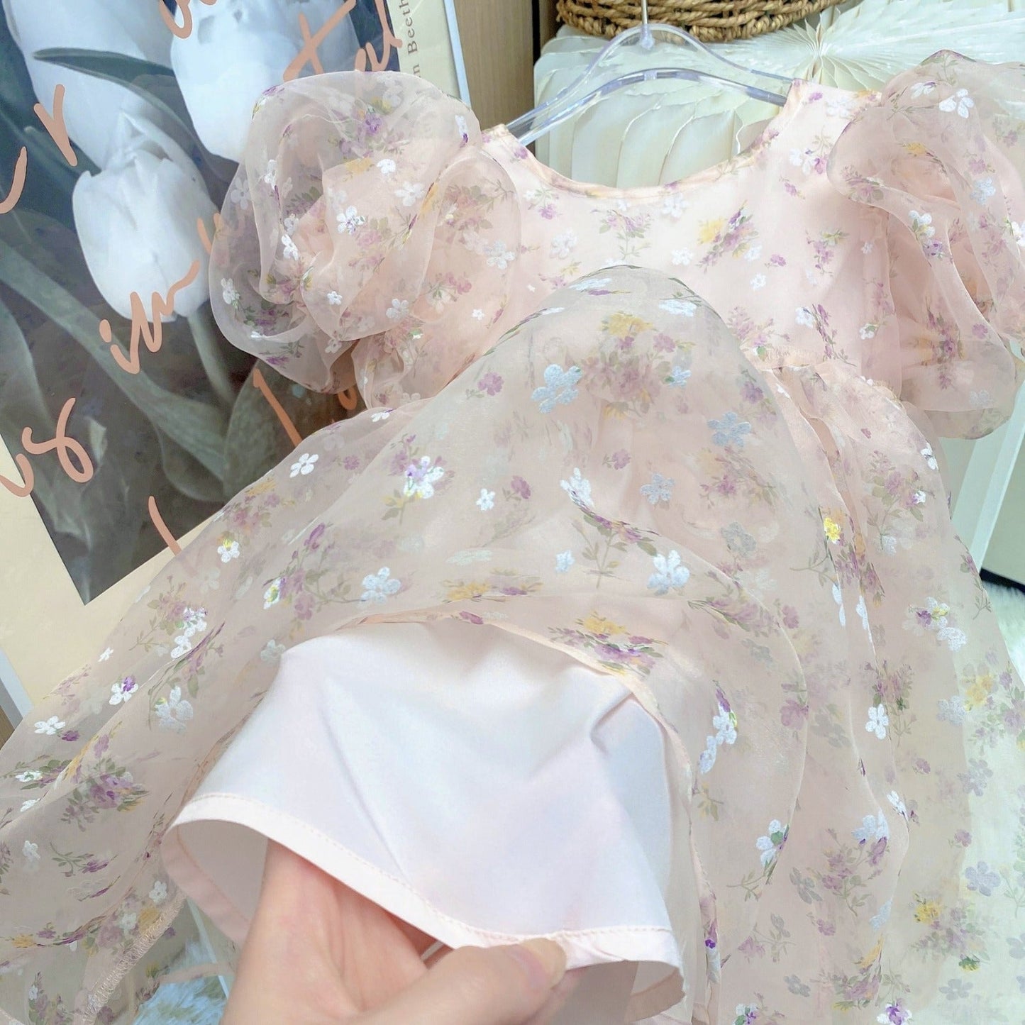 Vestido de fiesta infantil floral abullonado