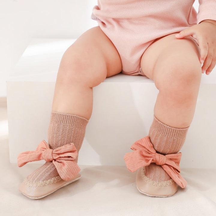 Calcetín con suela de lazo delicado