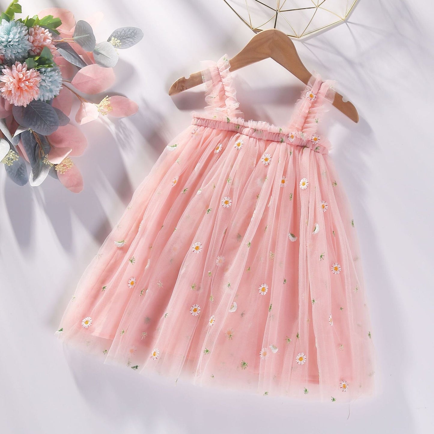 Vestido Infantil Bordado y Tul