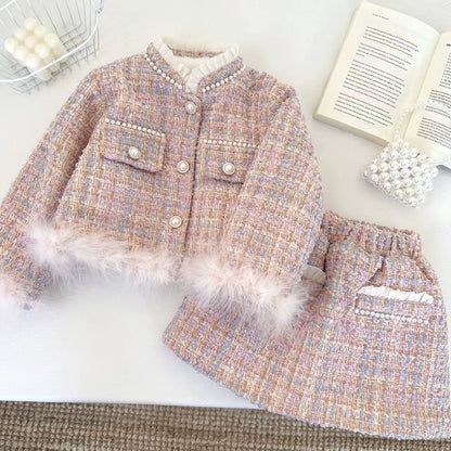 Conjunto infantil de invierno con tweed y perlas