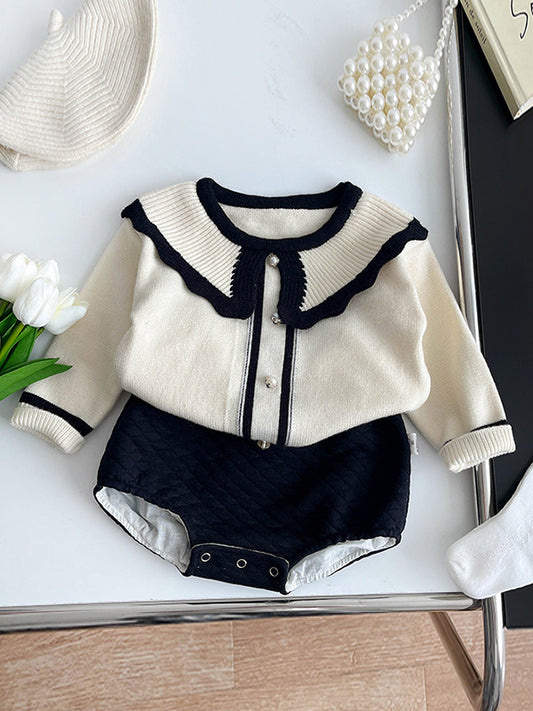 Conjunto de Niña en Blanco y Negro con Cuello