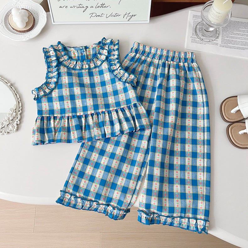 Conjunto de Niña con Flores Azules
