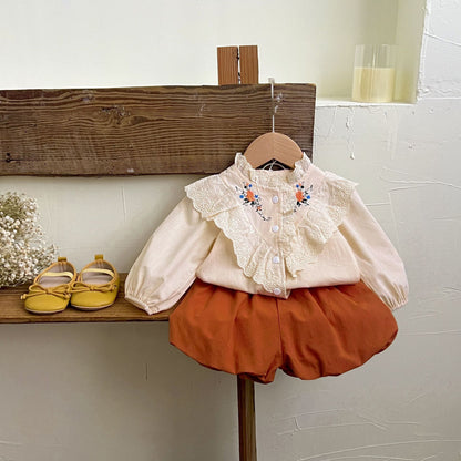 Conjunto de Niña Con Flores Bordadas