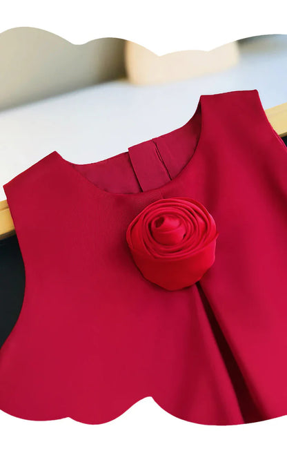 Vestido de Niña con Flores y Bajo de Tul