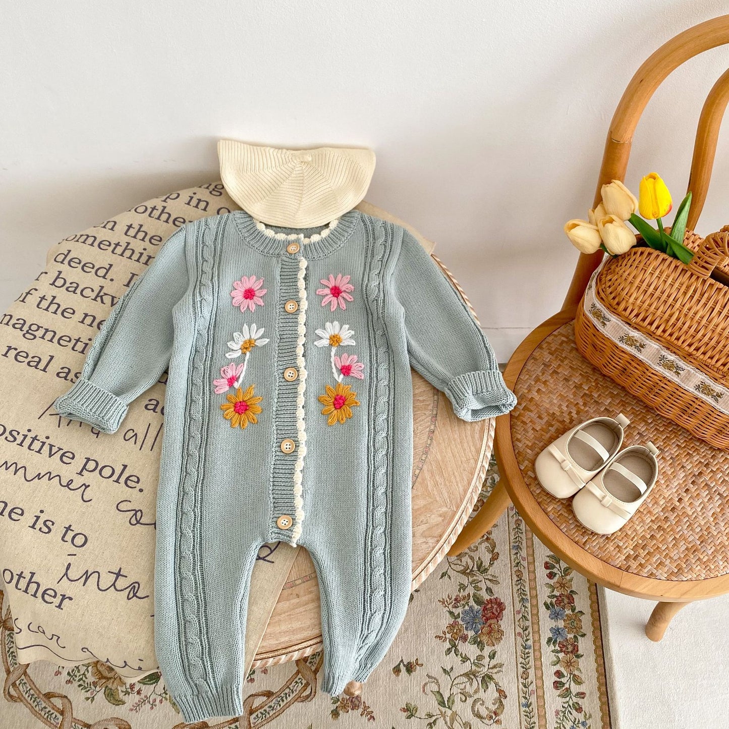 Mono Infantil de Flores de Punto