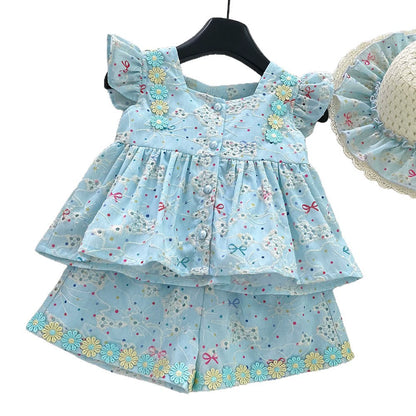 Conjunto de verano infantil con flores y lazo