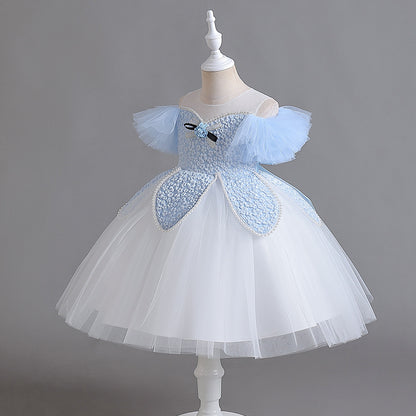 Vestido de fiesta infantil hinchado y de flores