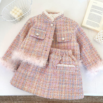 Conjunto infantil de invierno con tweed y perlas