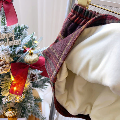 Conjunto infantil de invierno con pompones