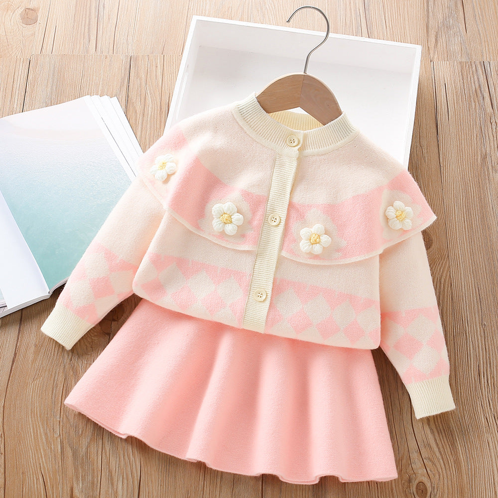 Conjunto de Punto para Niña con Cuello de Flores