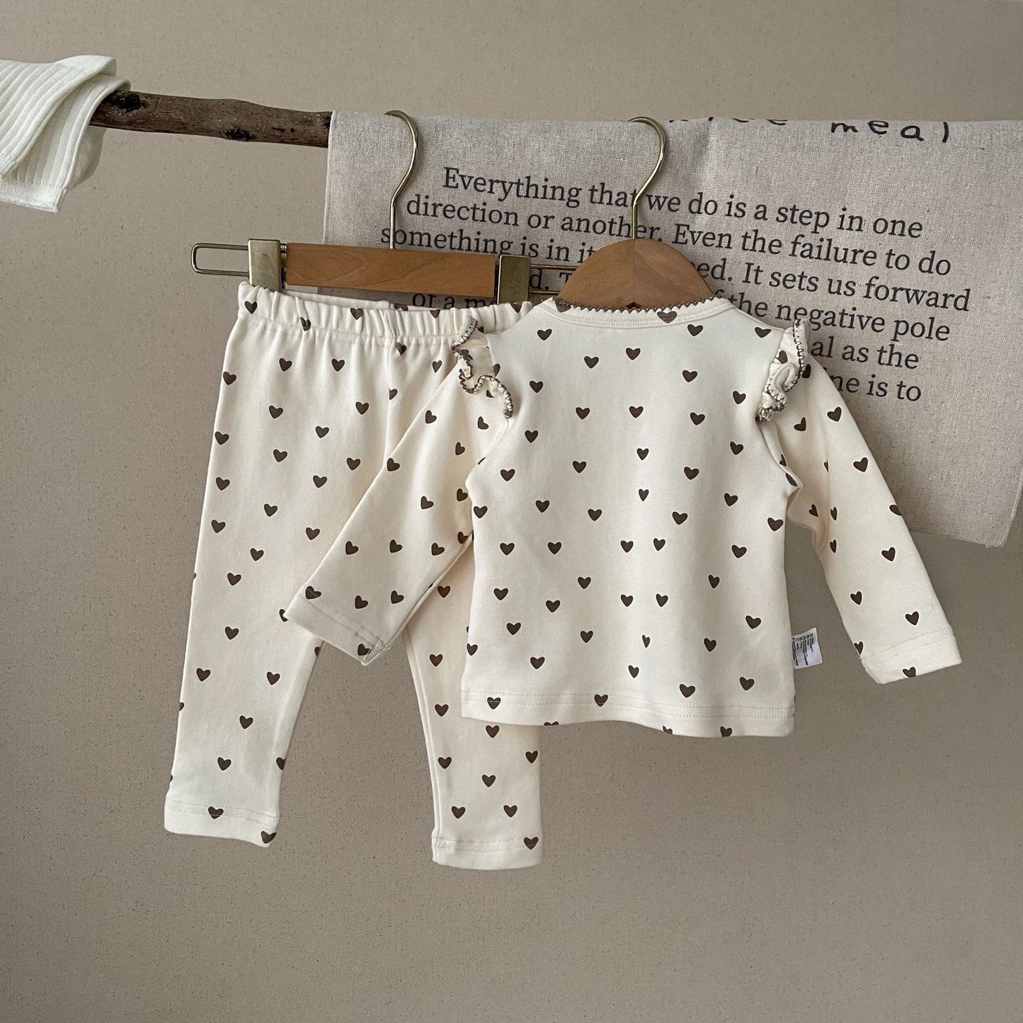 Conjunto Infantil Mujer Corazones