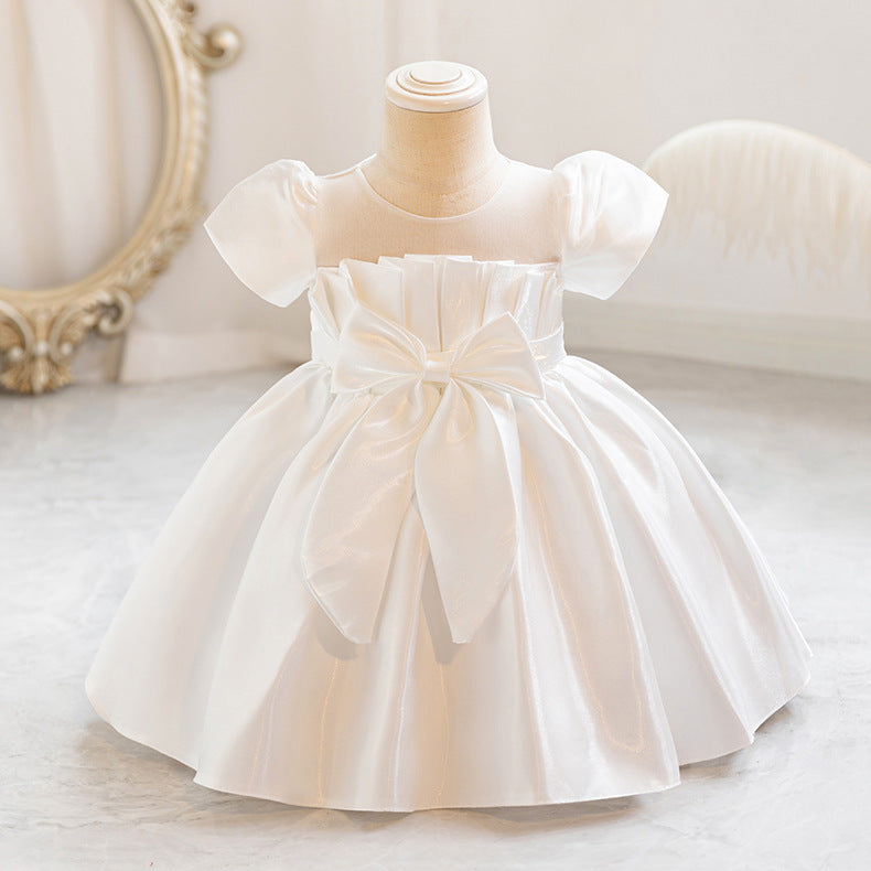Vestido de fiesta infantil con lazo