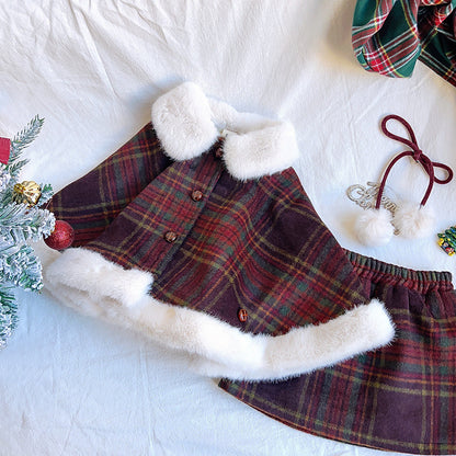 Conjunto infantil de invierno con pompones