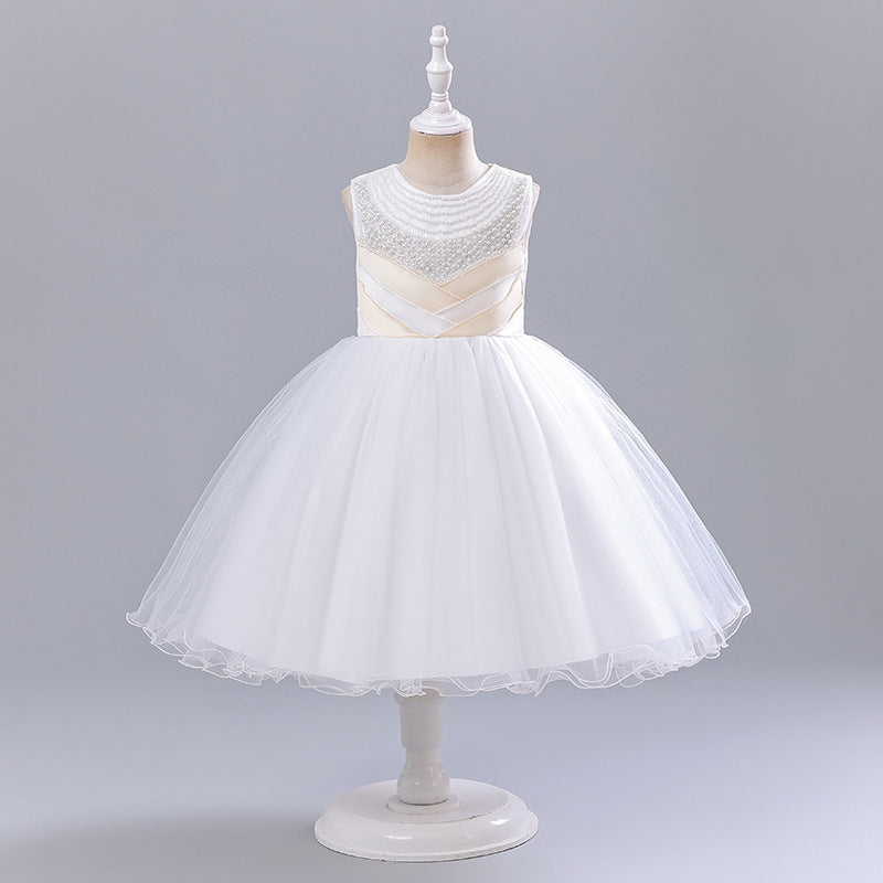 Vestido de fiesta de tul y perlas