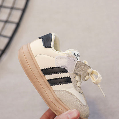 Zapatillas Infantiles con Cordones y Rayas