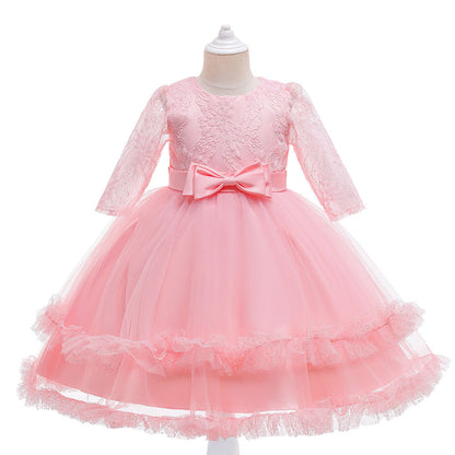 Vestido de fiesta de encaje y lazo