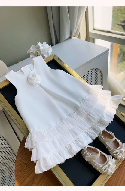 Vestido de Niña con Flores y Bajo de Tul