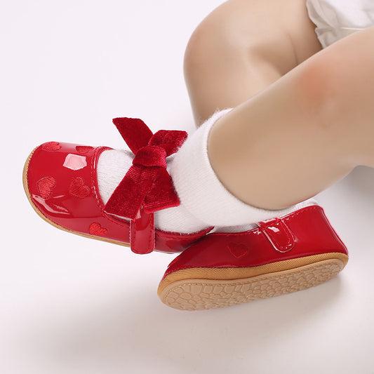 Zapato Infantil con Lazo y Corazones