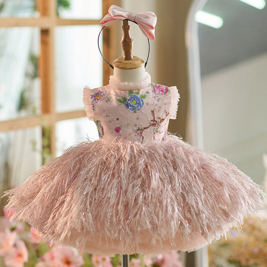 Vestido de Festa Infantil Floral de Plumas