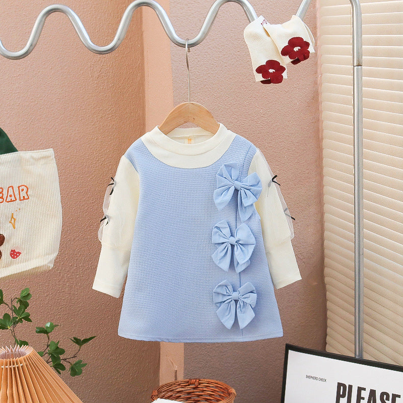 Vestido infantil de invierno con lazos