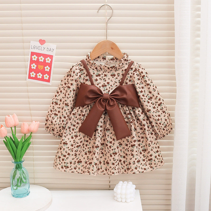 Vestido infantil con flores y lazo