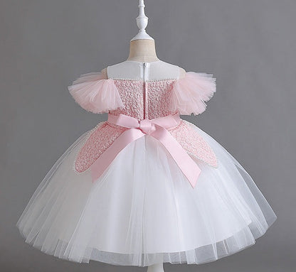 Vestido de fiesta infantil hinchado y de flores