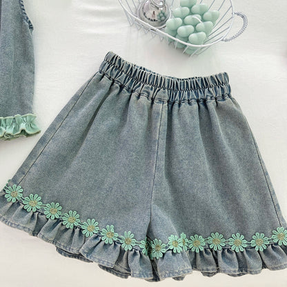 Conjunto vaquera para niña con estampado floral