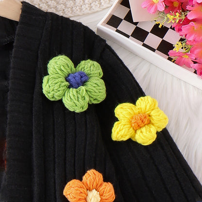 Conjunto de Niña Negro con Pequeñas Flores