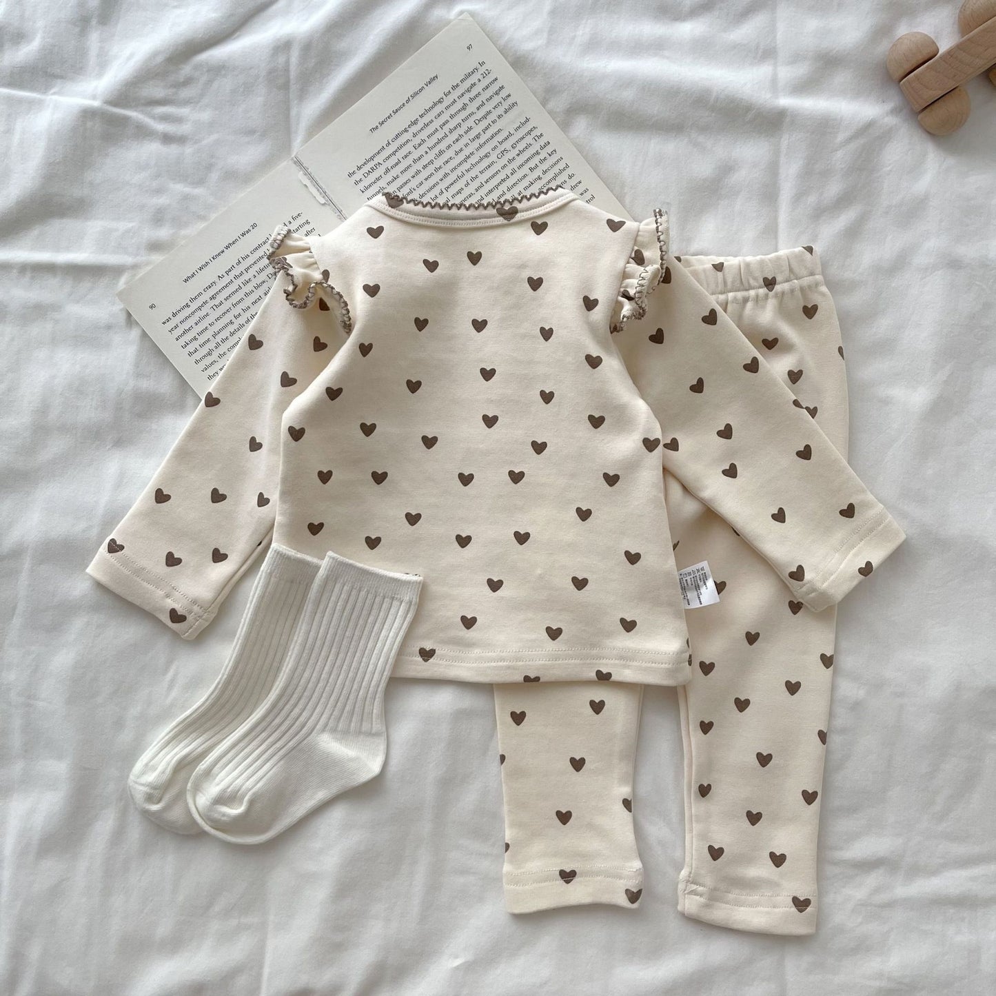 Conjunto Infantil Mujer Corazones