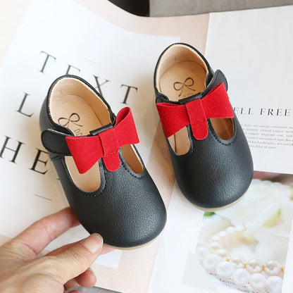 Zapatos de cuero con lazo de princesa