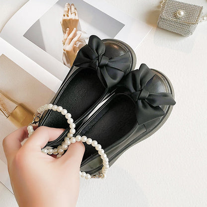 Zapato Lao Con Correa De Perlas