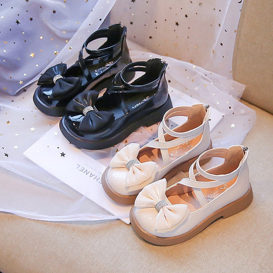 Sandalias con pajarita