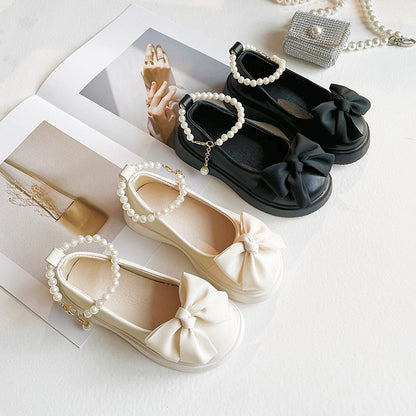 Zapato Lao Con Correa De Perlas