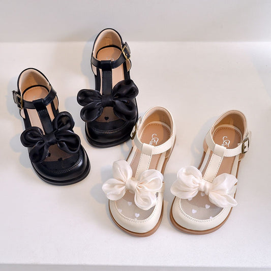Zapatos de lujo con barniz de encaje satinado