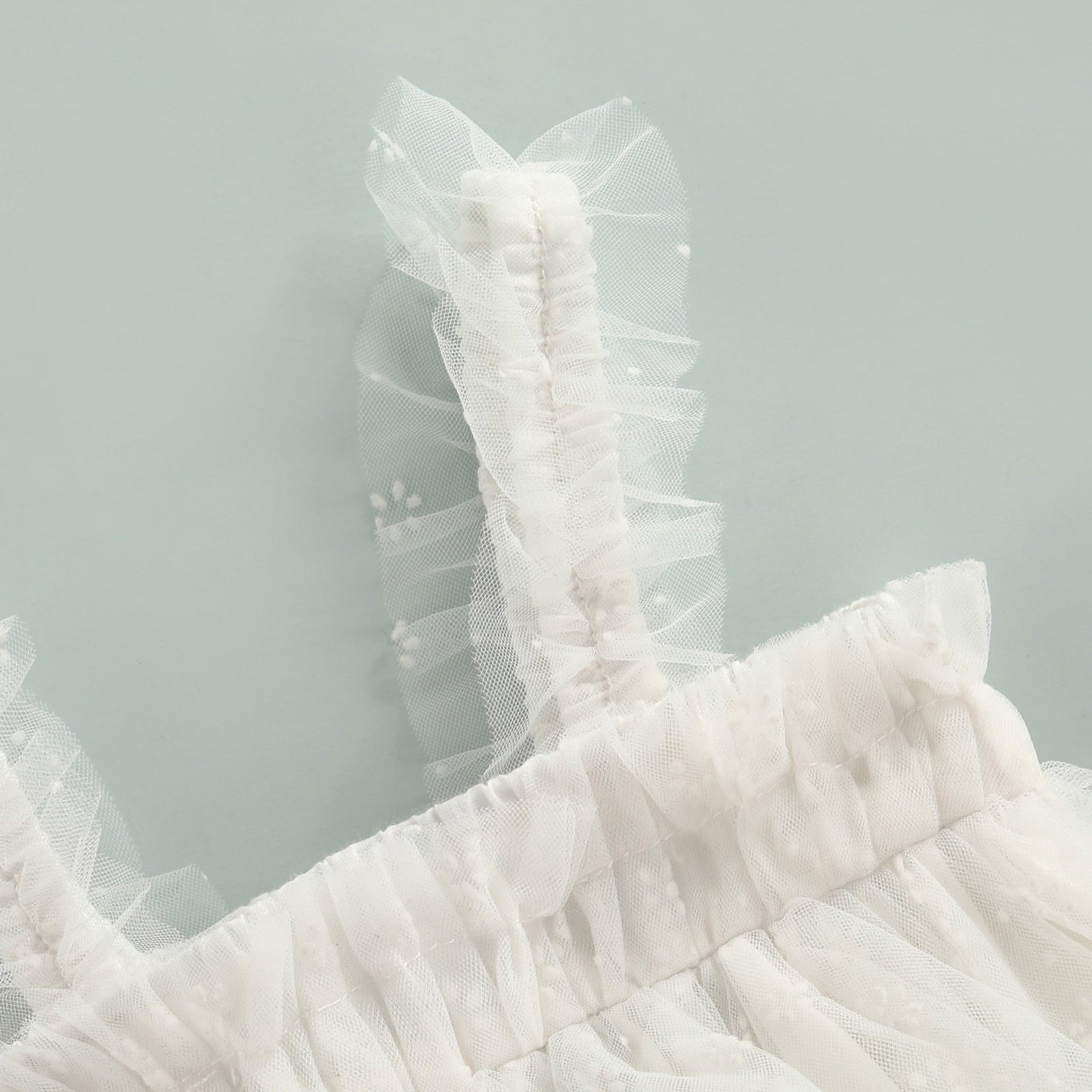 Vestido lencero de estilo dulce para niñas pequeñas, encaje sin mangas con estampado de pétalos de color sólido para niños pequeños ancho