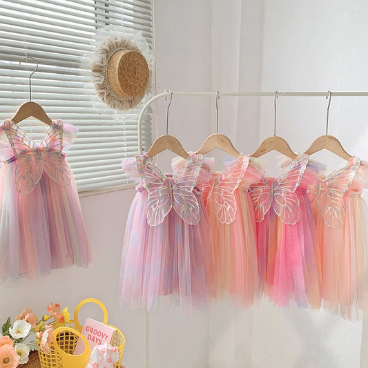 Colores del vestido de tul con alas de mariposa