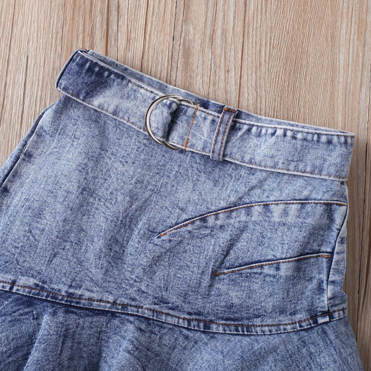 Falda plisada sin mangas con cuello alto para niña con traje con cinturón