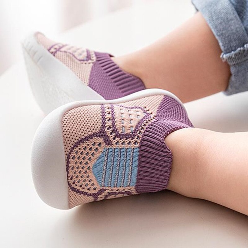 Calcetines de bebé transpirables antideslizantes con suela de goma para niños