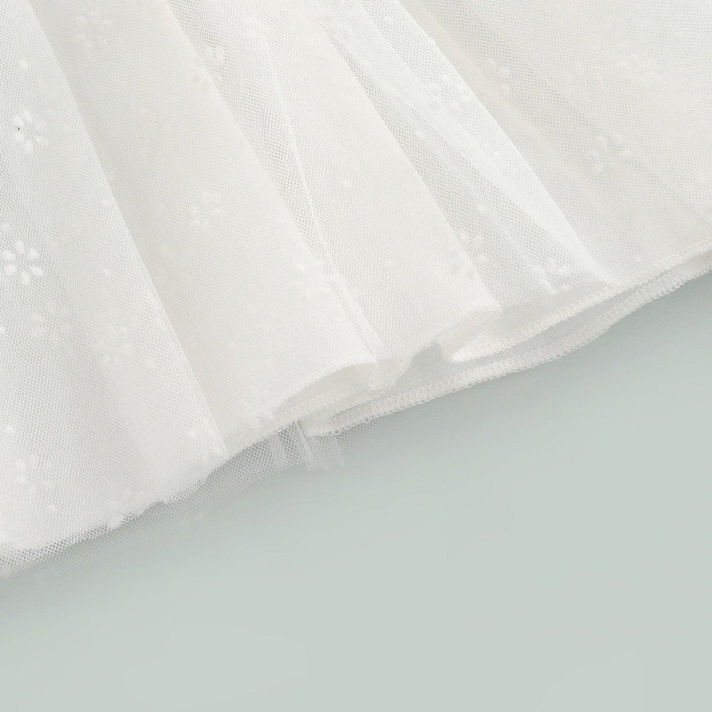 Vestido lencero de estilo dulce para niñas pequeñas, encaje sin mangas con estampado de pétalos de color sólido para niños pequeños ancho